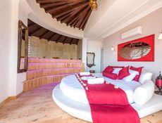 Villa con Piscina Privata