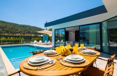 turkiye/antalya/kas/53622f6977a5ea1b9abc85da3df604f3e3e4c31b3db4a55285176ebdf88e7d530f2be9b79e4f95f4d979a6d080ba6efaa1418011da7175c267078b59b516679d9072a779eda54f53b761903e1c69bfcb.jpg
