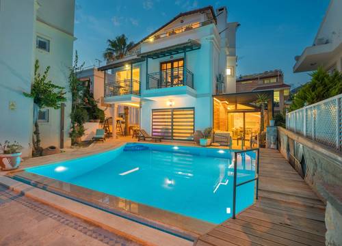 turkiye/antalya/kas/8cevrehavuzgece34c396b7bd8394b31a0bd37179688fbc1.jpg