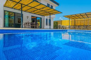 turkiye/antalya/kas/a551d02290fa42f88b6e62d1c79d0e6ba66e6821bc194ab389e5a7f0e576c070.jpg