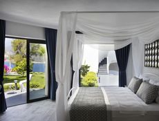 Garden Suite, Jacuzzi, Partial Sea View