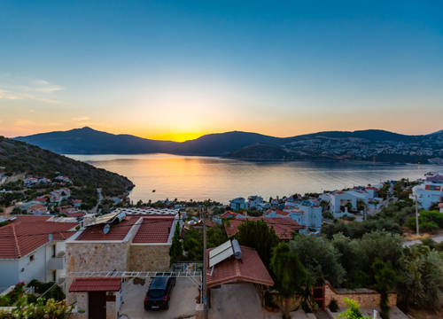 turkiye/antalya/kas/av7a81291539c3bddc354d53a74779ba5b049140.jpg