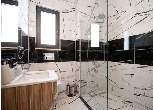turkiye/antalya/kas/banyo1_1575x1050_2978309eac833854145a1008240ca35ebe6.jpg