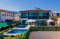 Villa 4+1