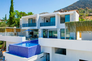 turkiye/antalya/kas/dji_0858hdrcb6c93fd3d1543ba86fa6eeb869589b5.jpg