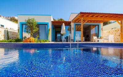 Villa Silver · 4