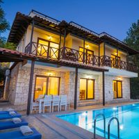 Villa Otantik