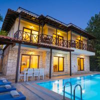 Villa Otantik