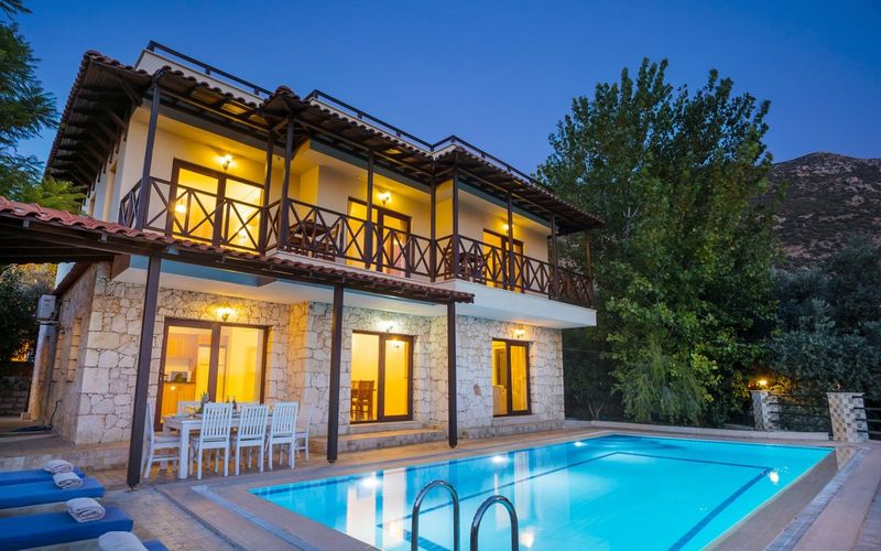 Villa Otantik · 1