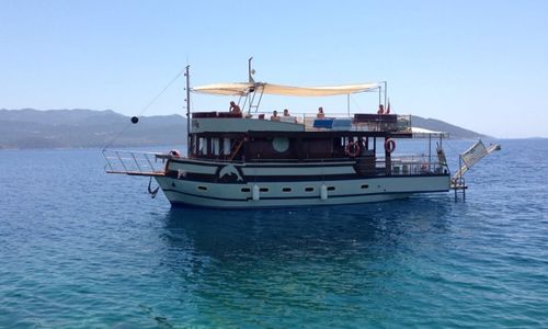 turkiye/antalya/kas/holiday-adventure-floating-hotel-1743837.jpg