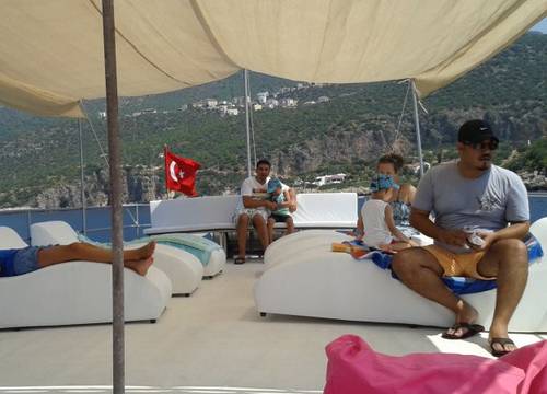 turkiye/antalya/kas/holiday-adventure-floating-hotel-939940.jpg