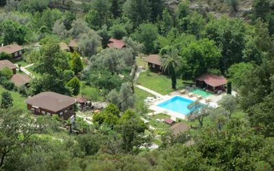 Hotel Hidden Garden · 3