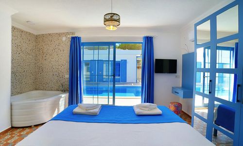 turkiye/antalya/kas/kiralikvillanizvillajuniper1349cee749b08345ddb2eddd7b361936b9.jpg