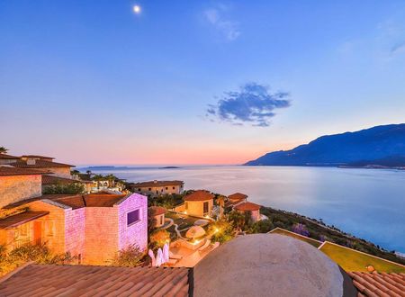 turkiye/antalya/kas/mekvin-hotels-deniz-feneri-lighthouse_1146c8ad.jpg