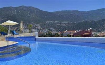 Mini Saray Hotel · 4