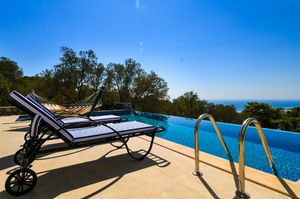turkiye/antalya/kas/orenda10aaac89adbbcd4405bdf5faa5a9c03d09.jpg