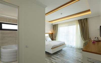 Payam Hotel · 3