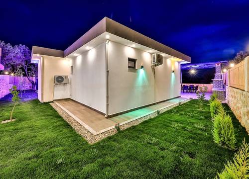 turkiye/antalya/kas/resim5_eb8781_villadido1muhafazakarlukskiralikvillaciniz29db6e646f37a4b27a6aa3d2942947e41.jpg