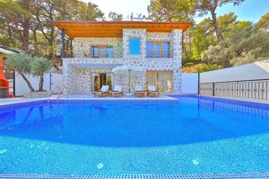 turkiye/antalya/kas/secludedrentalvilla82000x1333f0eeffe516774ac6af637aec271fa913.jpg