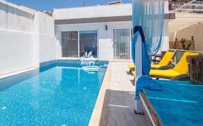 Villa Mesk · 4