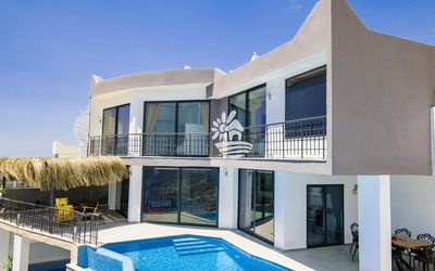 Villa Mete · 4