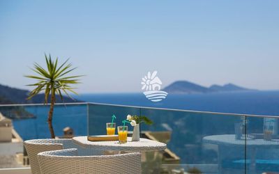 Villa Serena · 5