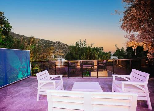 turkiye/antalya/kas/villa18_resizecopy82b2853ea59b4b9f92e4f3d45b10a3dc.jpg