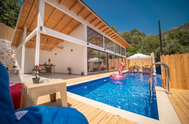 turkiye/antalya/kas/villaemceydasvilla10b630c0c07387498892fa6521adf0db26.jpg