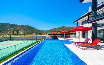 Villa Cosmopolitan · 4