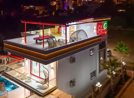 turkiye/antalya/kas/villaredpalmvillayolu51copy460d8ed8993c4de09c13520aadded4e5.jpg
