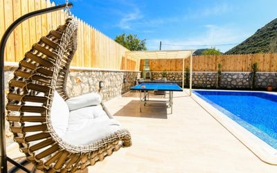 Villa Fresh · 3