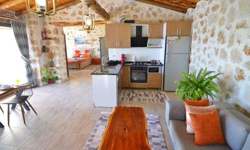 turkiye/antalya/kas/www.villayolu.comresim0153f8ca834a6ec442eba958c8c5e1e6ad6.jpg