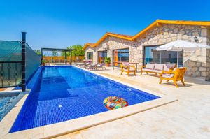 turkiye/antalya/kas/yarenincedayi20copy38ae15b45bd24a9db3962a03e1cdd255.jpg