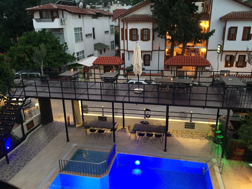 Derin Luxury Hotel