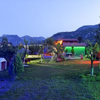 Flora Pansiyon Çıralı