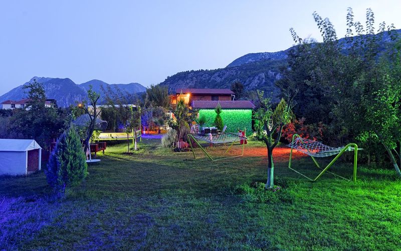Flora Pansiyon Çıralı · 1
