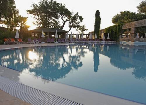 turkiye/antalya/kemer/grand-gul-beach-resort-hotel-444549.jpg