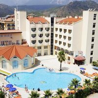 Larissa İnn Hotel