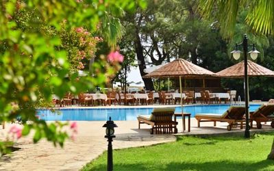 Odile Otel · 4