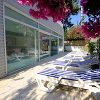 Olya Hotel