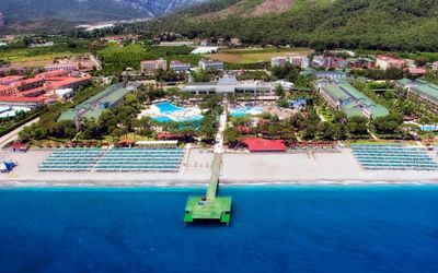 PGS Hotels World Palace · 3