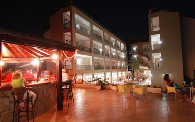 Starberry Hotel · 2