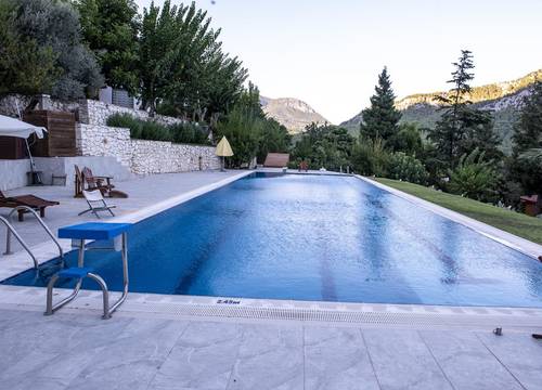 turkiye/antalya/kemer/trinitys-forest-bungalows_b9f06a24.jpg