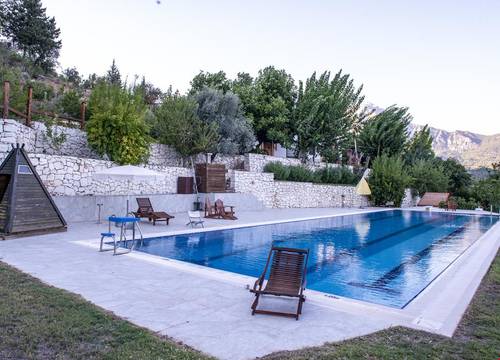 turkiye/antalya/kemer/trinitys-forest-bungalows_f5b562f7.jpg