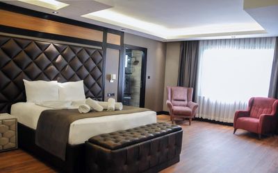 Eva Hotel · 2