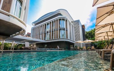 Four Hills Hotel · 5