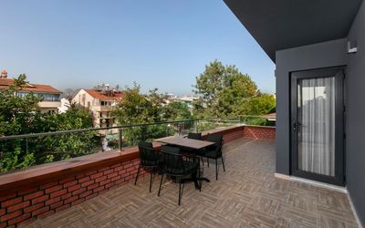 Pukka Hotel · 5