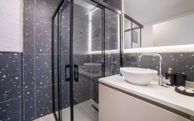 RudBlu Suites · 5