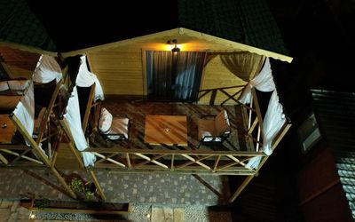 Fnm Luxury Bungalows & Restaurant · 3