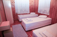 3 yataklı 3 kişilik Bungalov